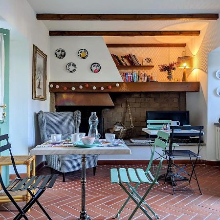 B&B Il Poggiolo สเตรซา ภายนอก รูปภาพ