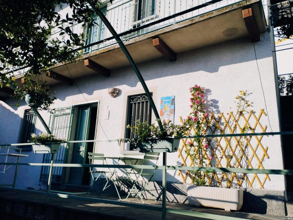 B&B Il Poggiolo สเตรซา ภายนอก รูปภาพ